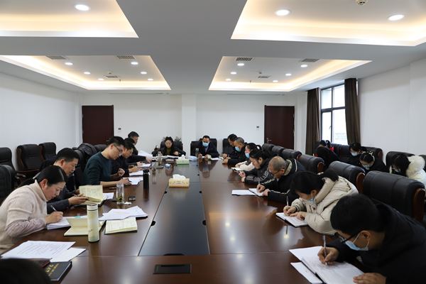 配图市法院召开新任中层干部集体任前谈话会.JPG