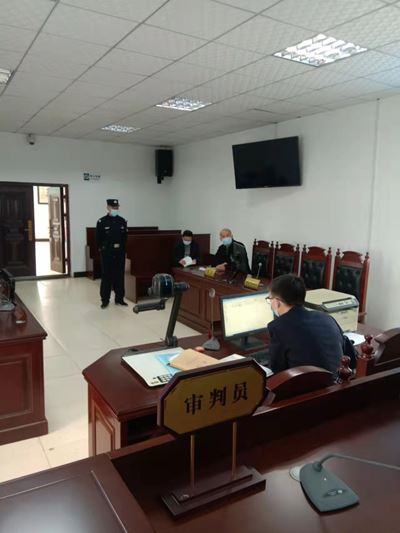 配图当阳法院向人民法庭派驻法警_副本.jpg