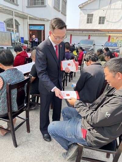配图3“庭所联动”，共同普法，共享法治_副本.jpg