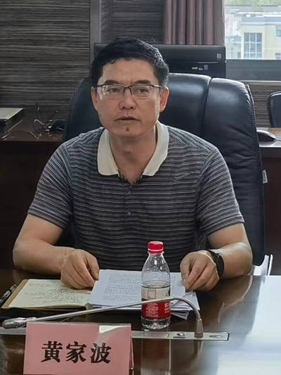 配图2宜昌中院到当阳法院调研指导_副本.jpg